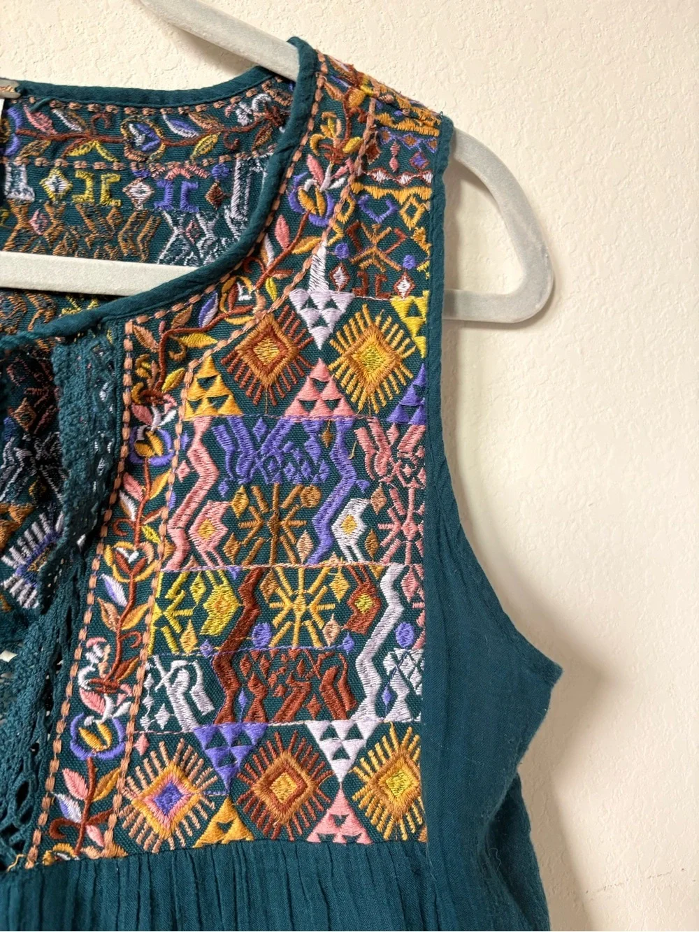 Free People Boho Embroidered Teal Sleeveless Peasant Top size small
